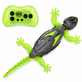 Wall Climbing RC Lizard Toy for Cats Fursera
