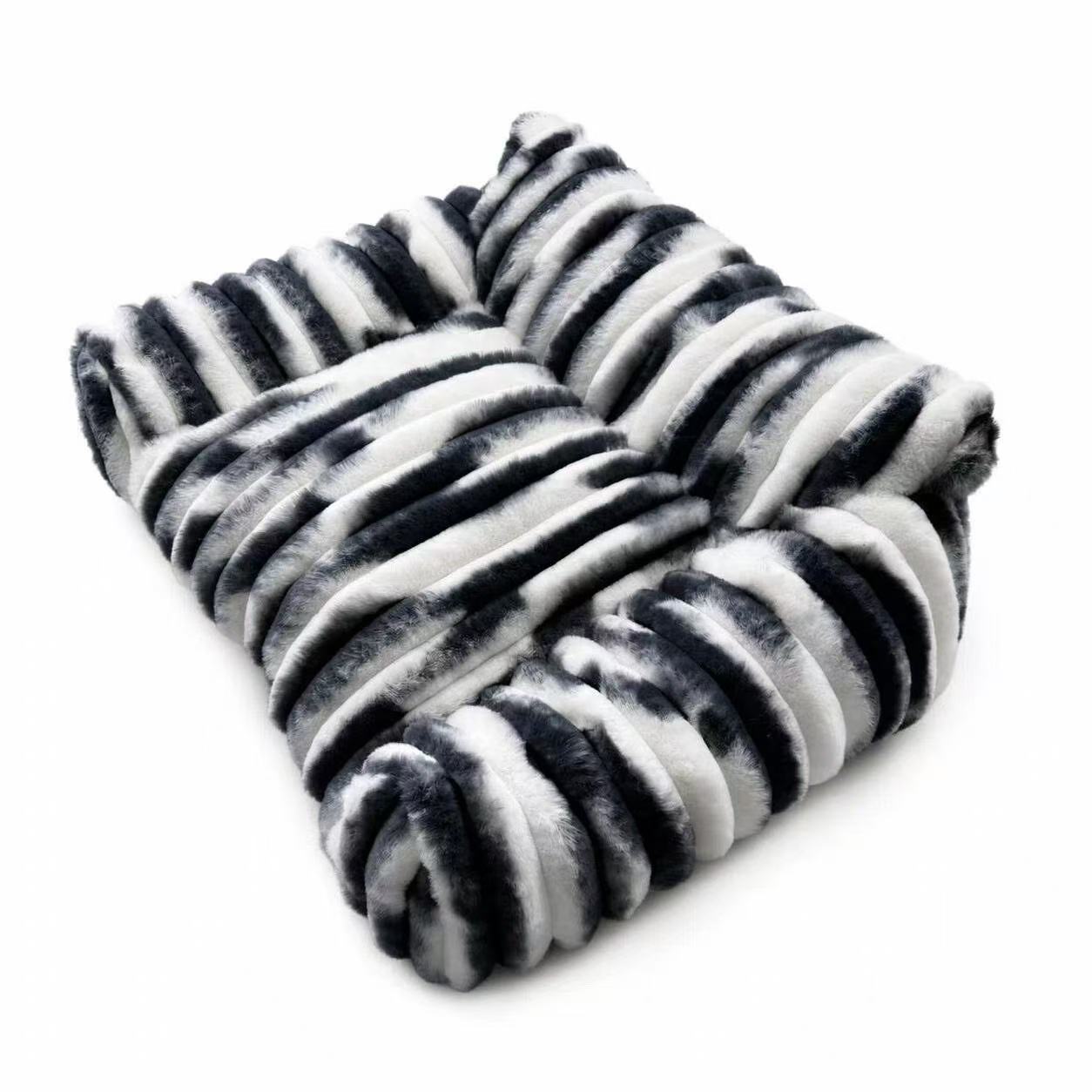 Plush Sofa Pet Bed for Cats & Dogs Fursera